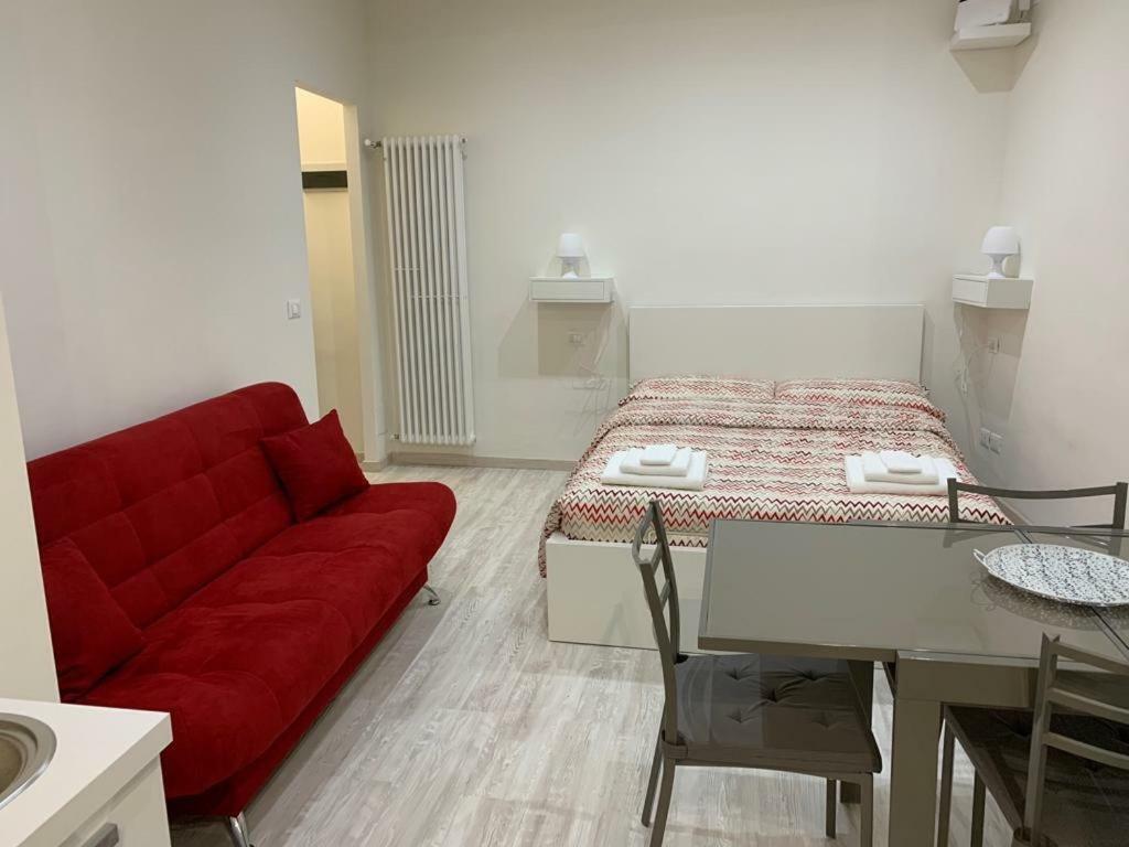 Monolocale Centro Storico Via Piella Villa โบโลญญา ภายนอก รูปภาพ