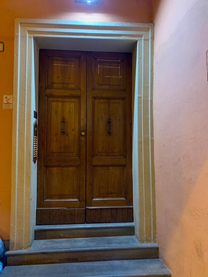 Monolocale Centro Storico Via Piella Villa โบโลญญา ภายนอก รูปภาพ